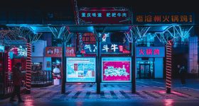 233平台跑酷小游戏画面，卡通角色在障碍赛道上奔跑跳跃，背景城市夜景霓虹灯效果绚丽